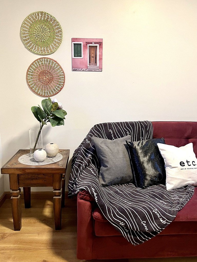 Rosa Apartamento KnorrVille 203 D