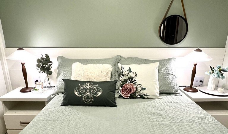 Rosa Apartamento KnorrVille 203 D