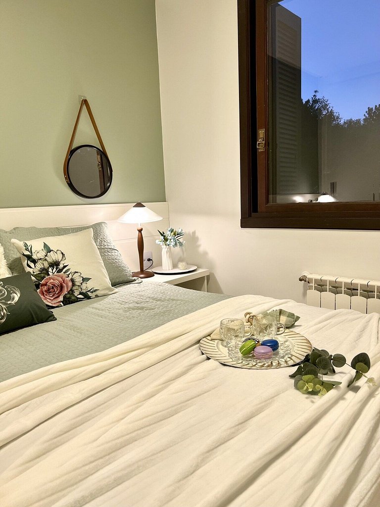 Rosa Apartamento KnorrVille 203 D