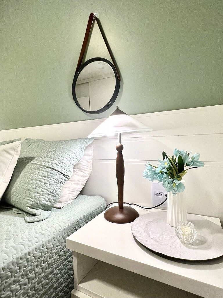 Rosa Apartamento KnorrVille 203 D