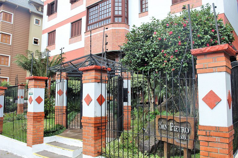 Rosa Apartamento Central San Pietro