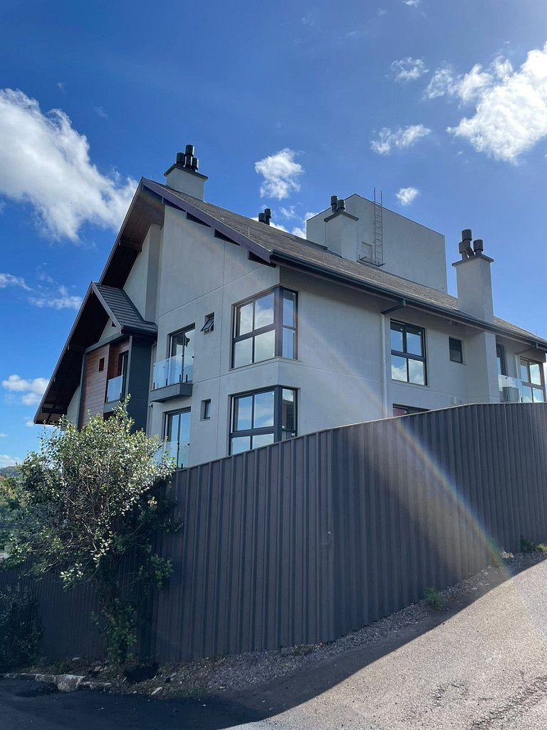 Rosa Investimento em Gramado