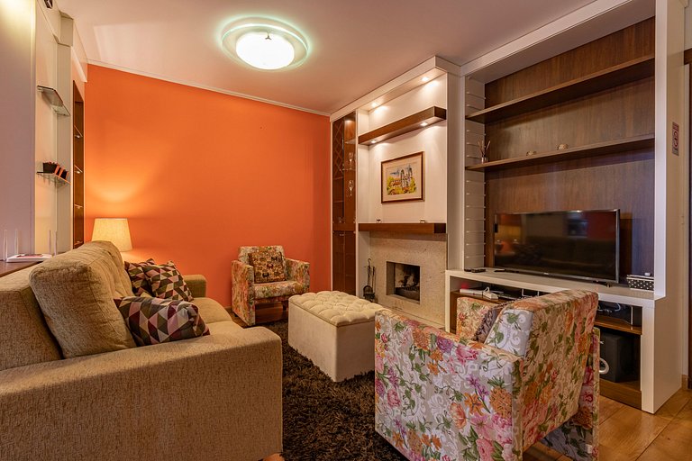 Rosa Apartamento KnorrVille 205 B