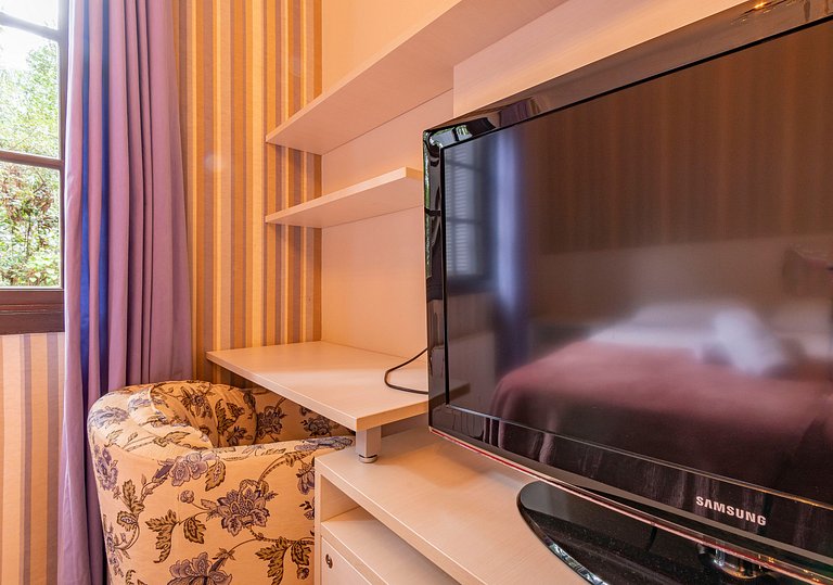 Rosa Apartamento KnorrVille 205 B