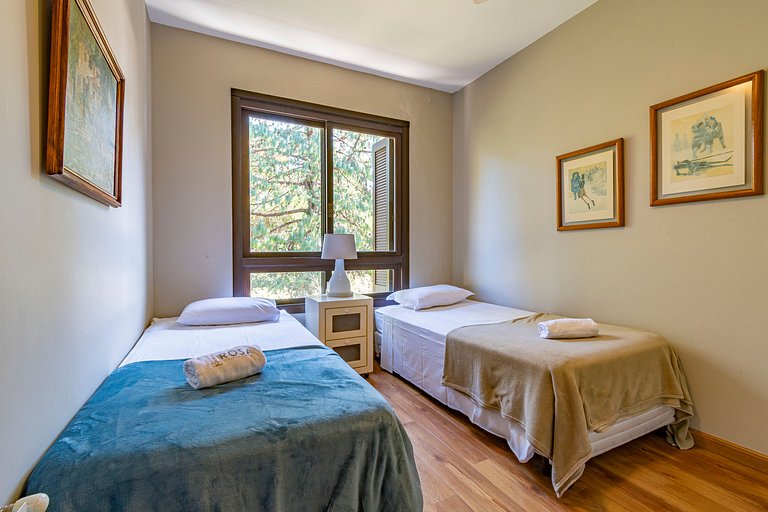 Rosa Apartamento KnorrVille 403 C