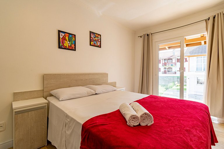 Rosa Casa Geminada Villa Mariana 03