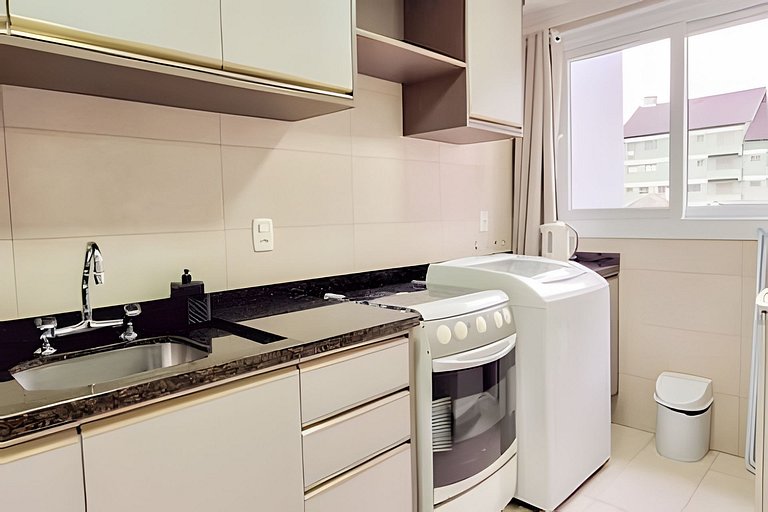 Rosa Apartamento Dom Luiz 205