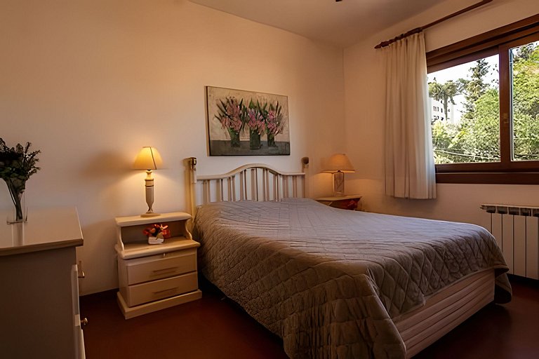 Rosa Apartamento Allamandas 301