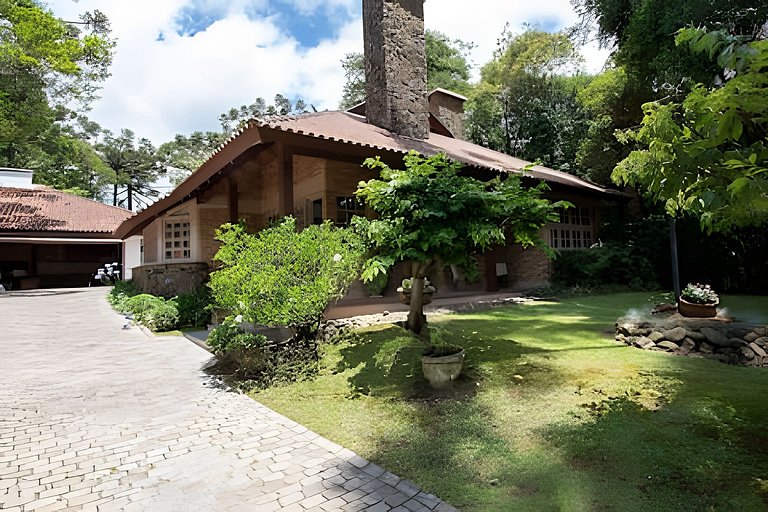 Rosa casa Jardim da Serra