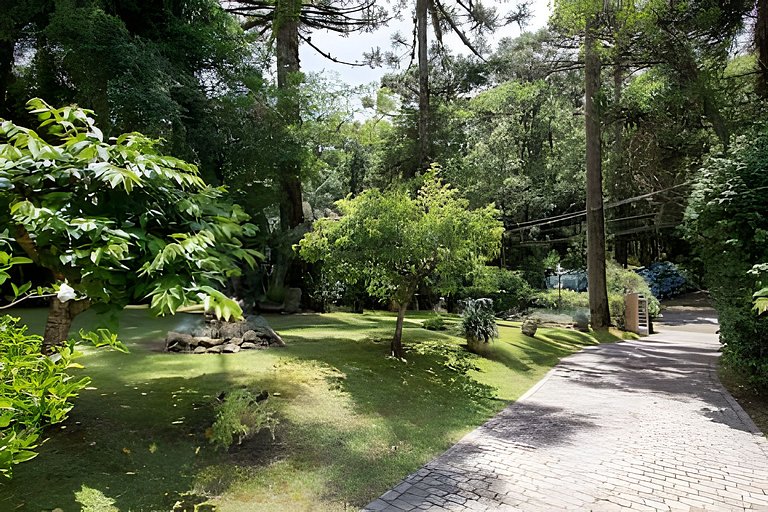 Rosa casa Jardim da Serra
