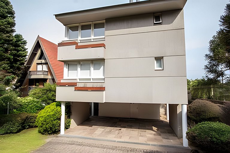 Rosa Apartamento Quilombo 77