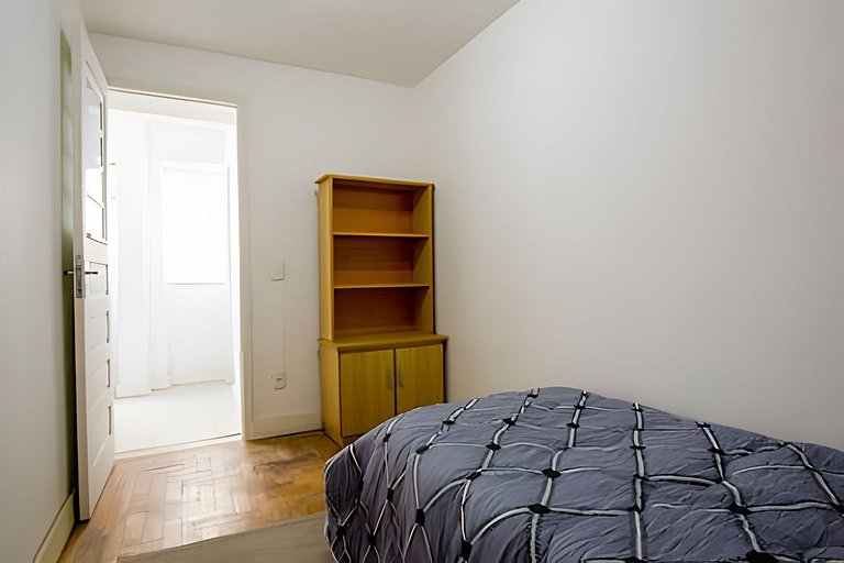 Rosa Apartamento na Rua Coberta 302