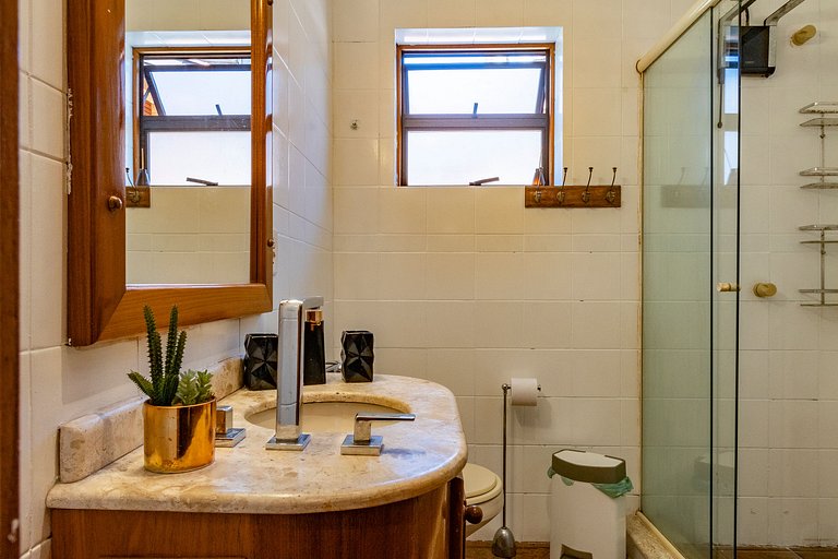 Rosa Apartamento vale Real 202