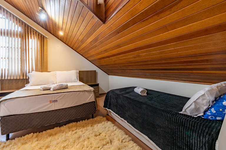 Rosa Apartamento vale Real 202