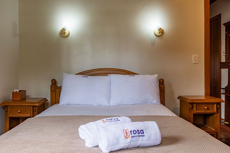 Rosa Apartamento vale Real 202