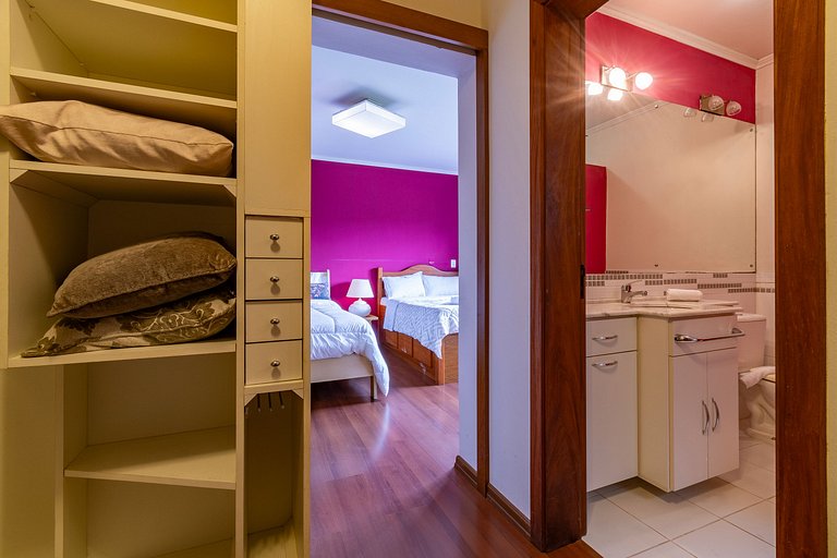 Rosa Casa Serena 5 Suítes Gramado