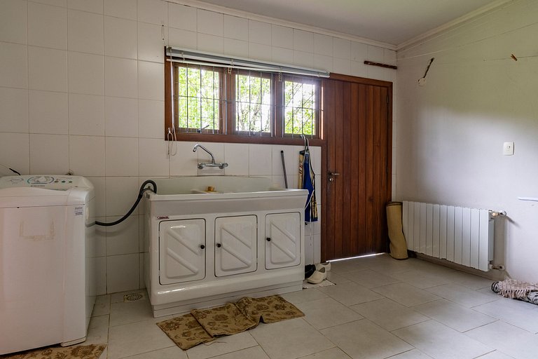 Rosa Casa Serena 5 Suítes Gramado