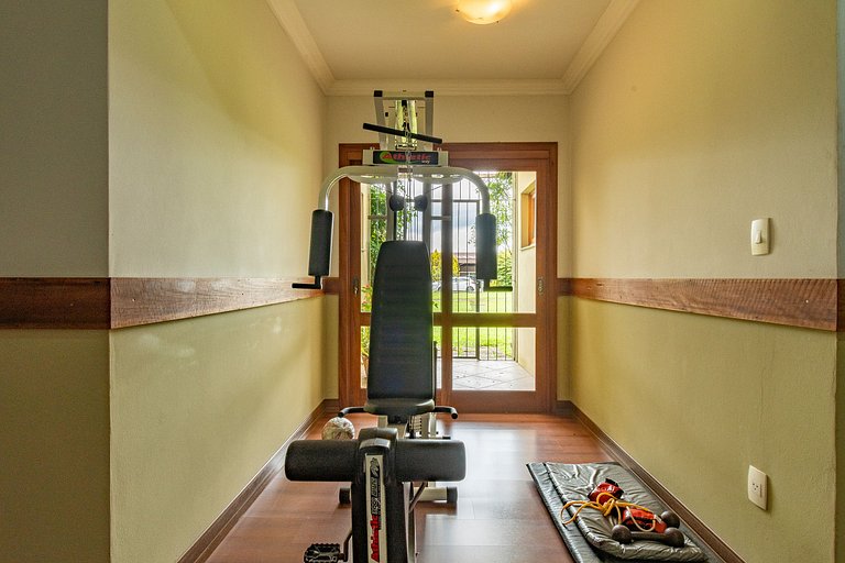 Rosa Casa Serena 5 Suítes Gramado