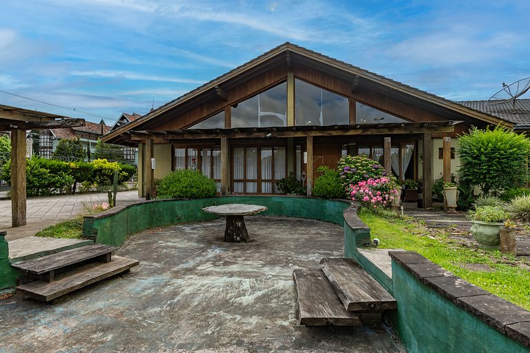 Rosa Casa Serena 5 Suítes Gramado