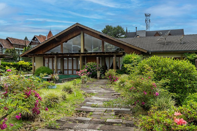 Rosa Casa Serena 5 Suítes Gramado