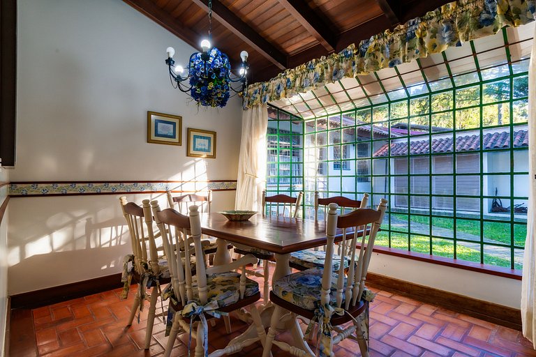 Rosa casa Jardim da Serra