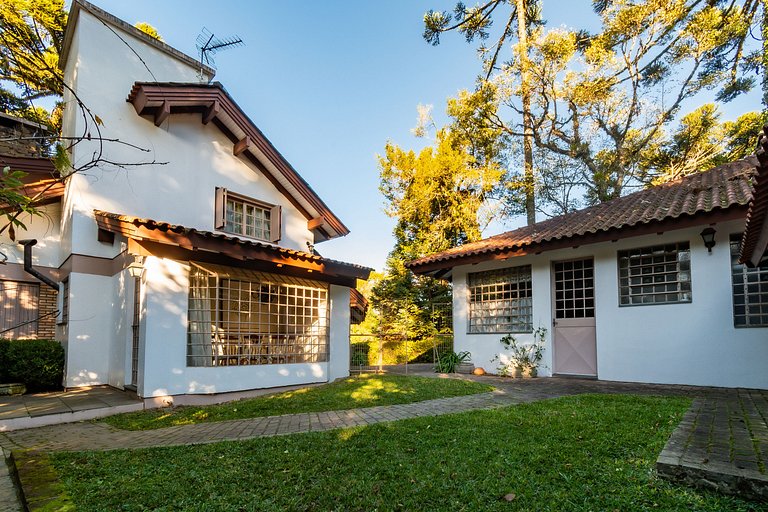 Rosa casa Jardim da Serra