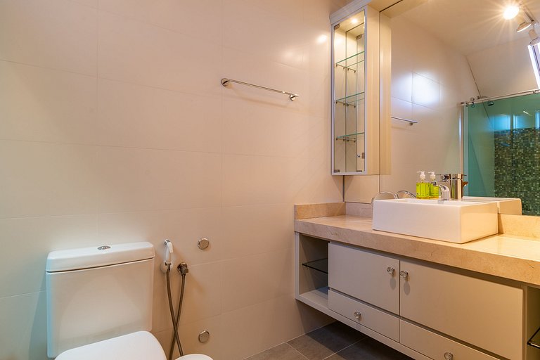 Rosa Apartamento Giovani Pizetta 404