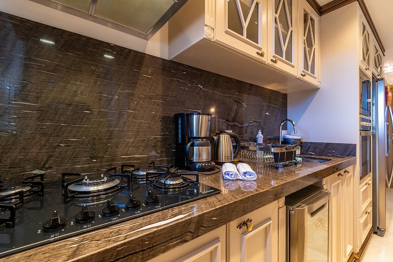 Rosa Apartamento Giovani Pizetta 404