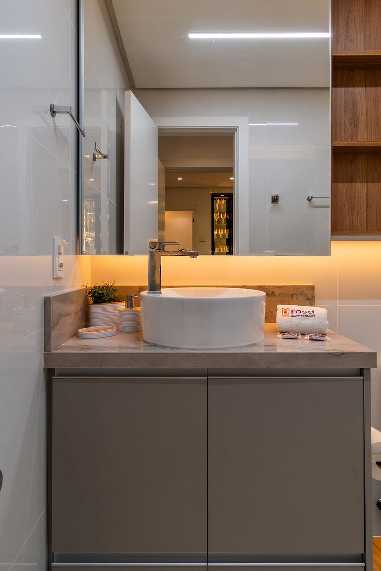 Rosa Apartamento Vêneto 206 Torre Panzano