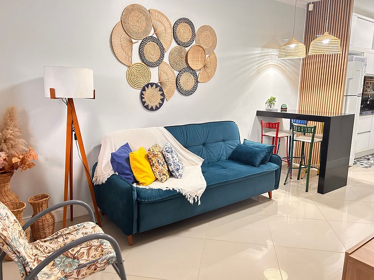 Rosa Casa com Piscina em Capão Novo