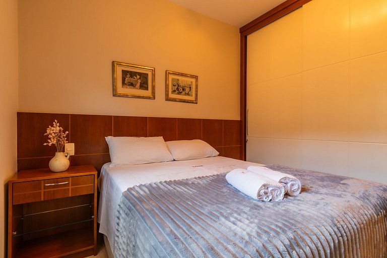 Rosa Apartamento Araucárias 304