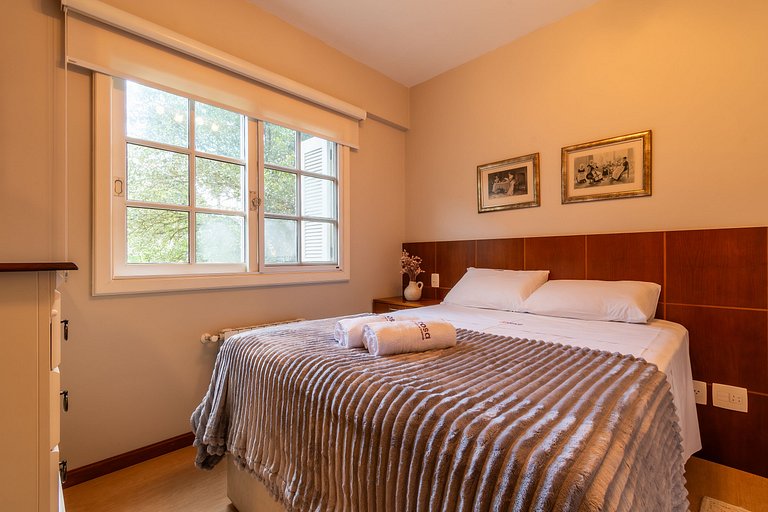 Rosa Apartamento Araucárias 304