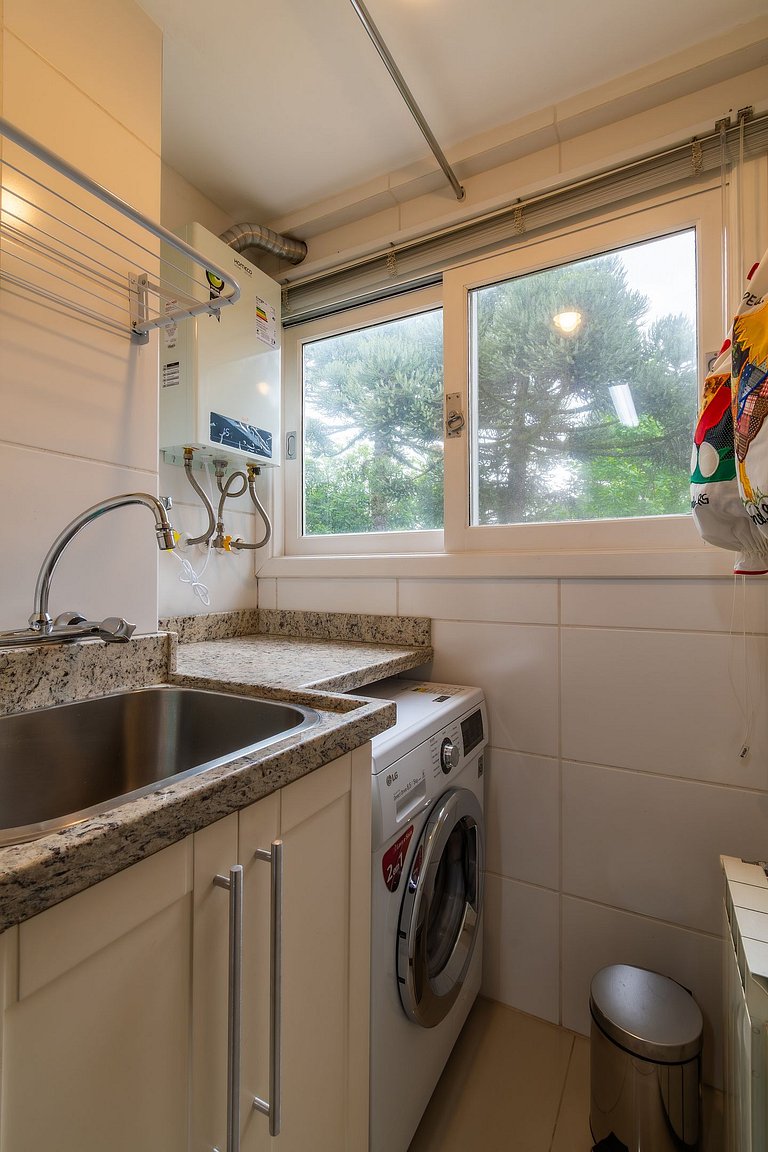 Rosa Apartamento Araucárias 304