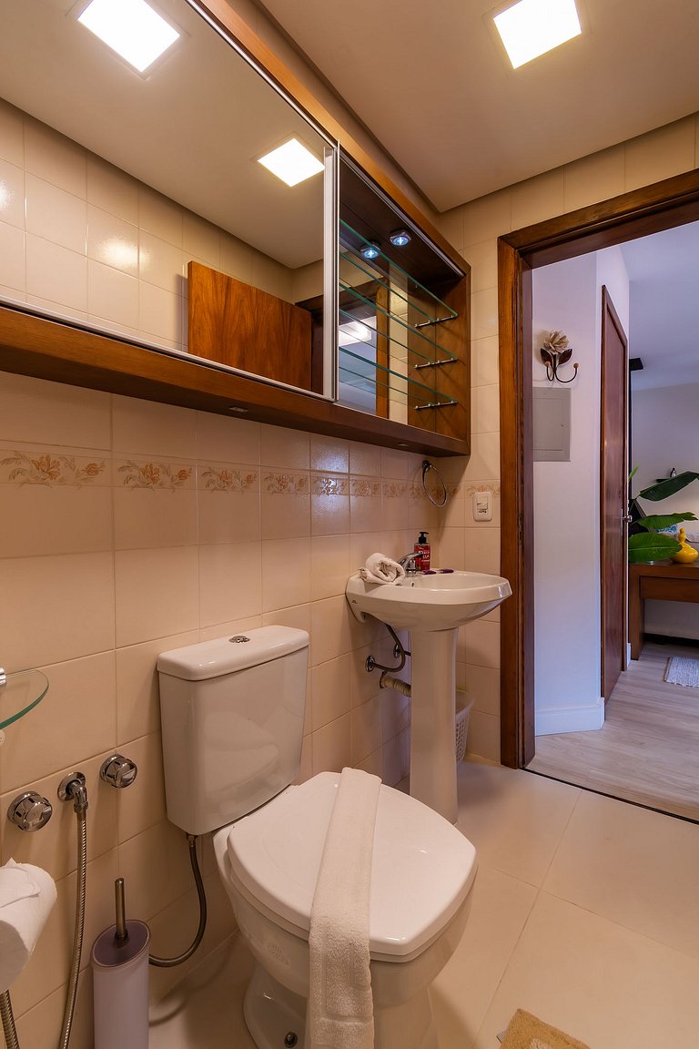 Rosa Apartamento Nona Cecília 205