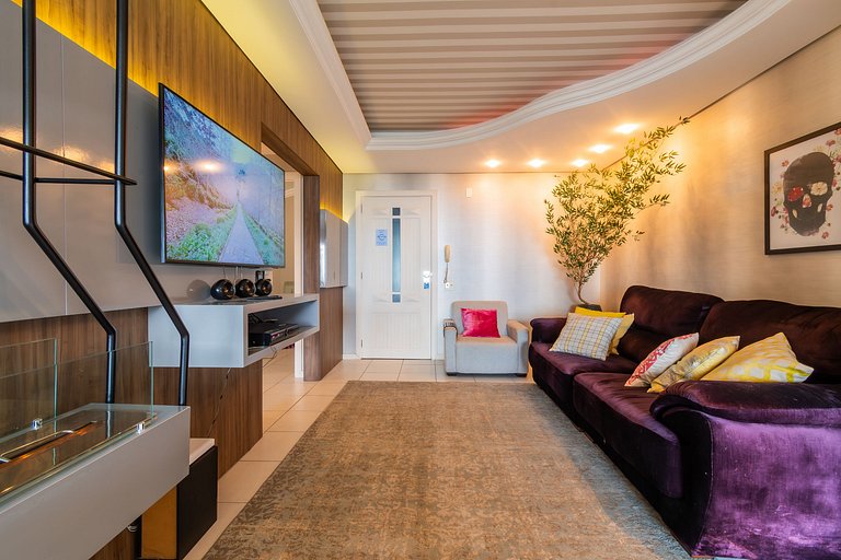 Rosa Apartamento Vale do Quilombo 203