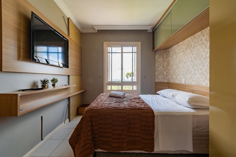 Rosa Apartamento Vale do Quilombo 203