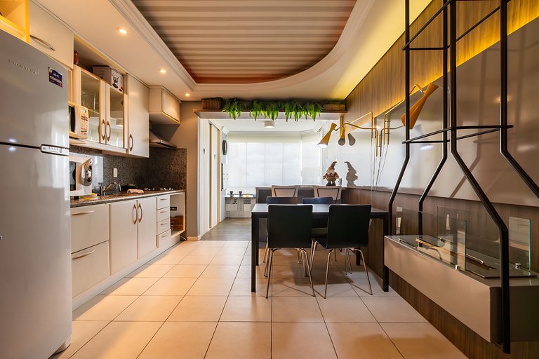 Rosa Apartamento Vale do Quilombo 203