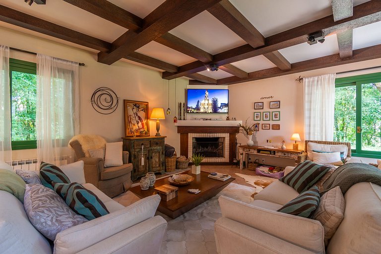 Rosa Casa Lago Negro