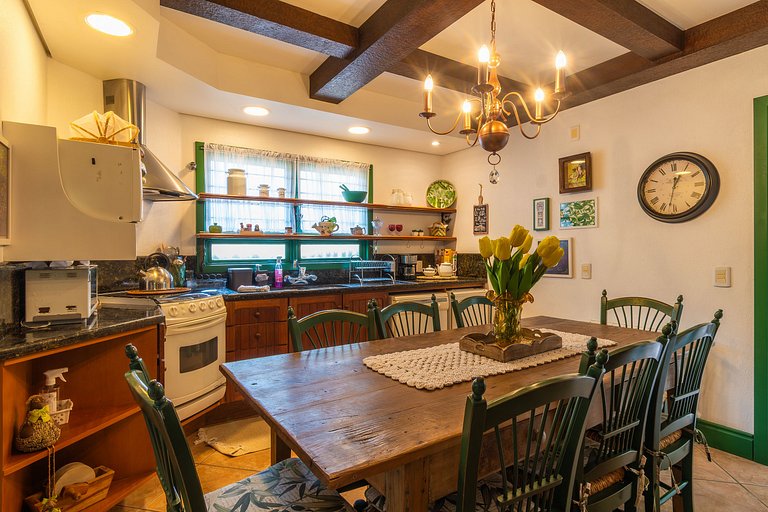 Rosa Casa Lago Negro