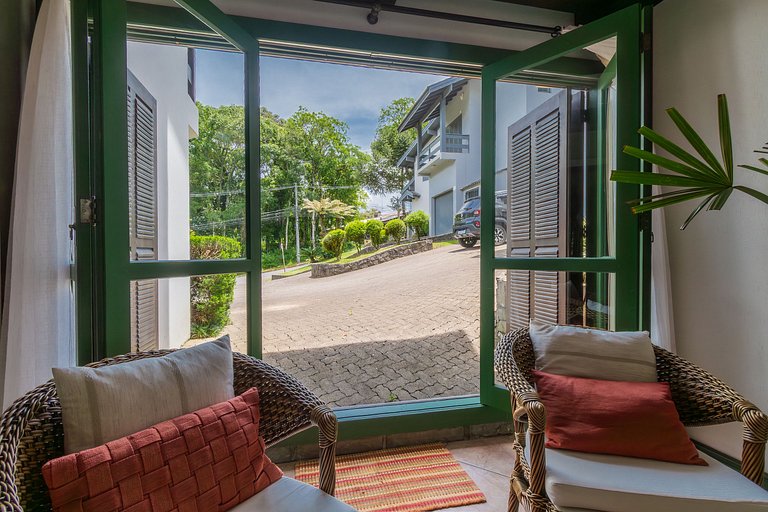 Rosa Casa Lago Negro