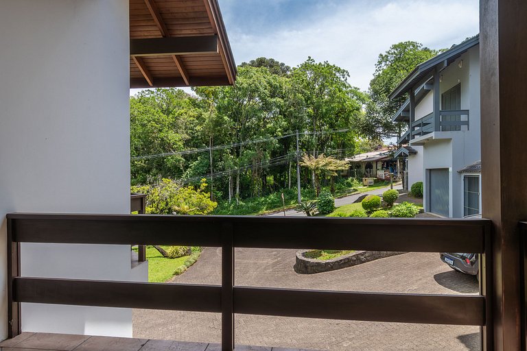 Rosa Casa Lago Negro