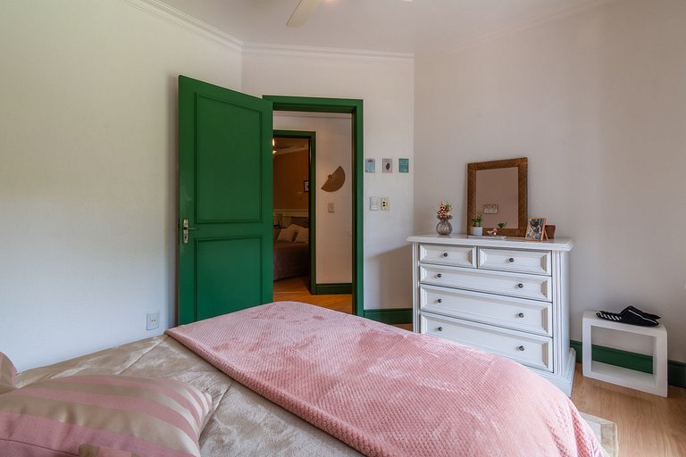 Rosa Casa Lago Negro