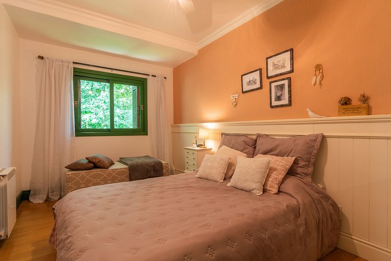 Rosa Casa Lago Negro