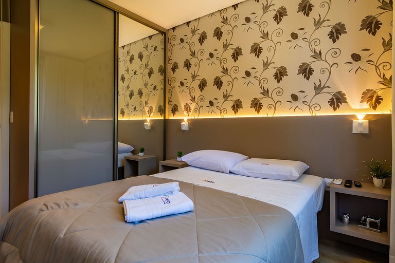 Rosa Apartamento Homelland 501