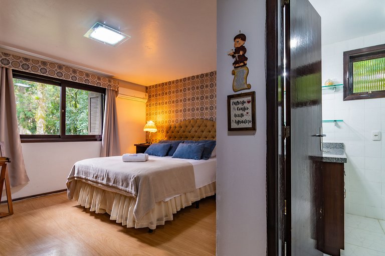 Rosa Sua Casa de Campo pertinho do Centro