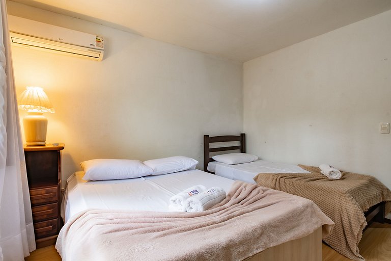 Rosa Sua Casa de Campo pertinho do Centro