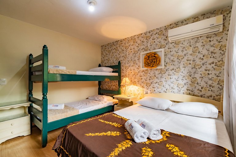 Rosa Sua Casa de Campo pertinho do Centro