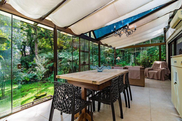 Rosa Sua Casa de Campo pertinho do Centro