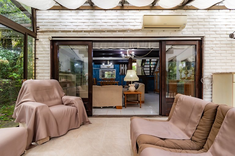 Rosa Sua Casa de Campo pertinho do Centro