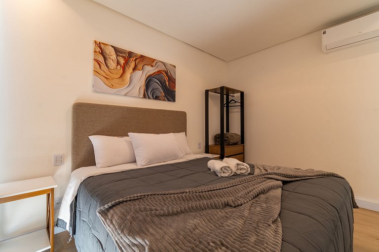 Rosa Apartamento Ravena 102B